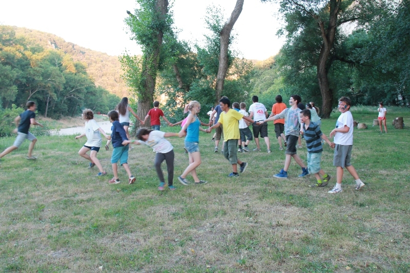 Village Camps International Summer Camp Ard&egrave;che, France 2019-07-26 https://www.villagecamps.com/journals_admin/images/635-11-06-07-2013.jpg lossless  (213).jpg